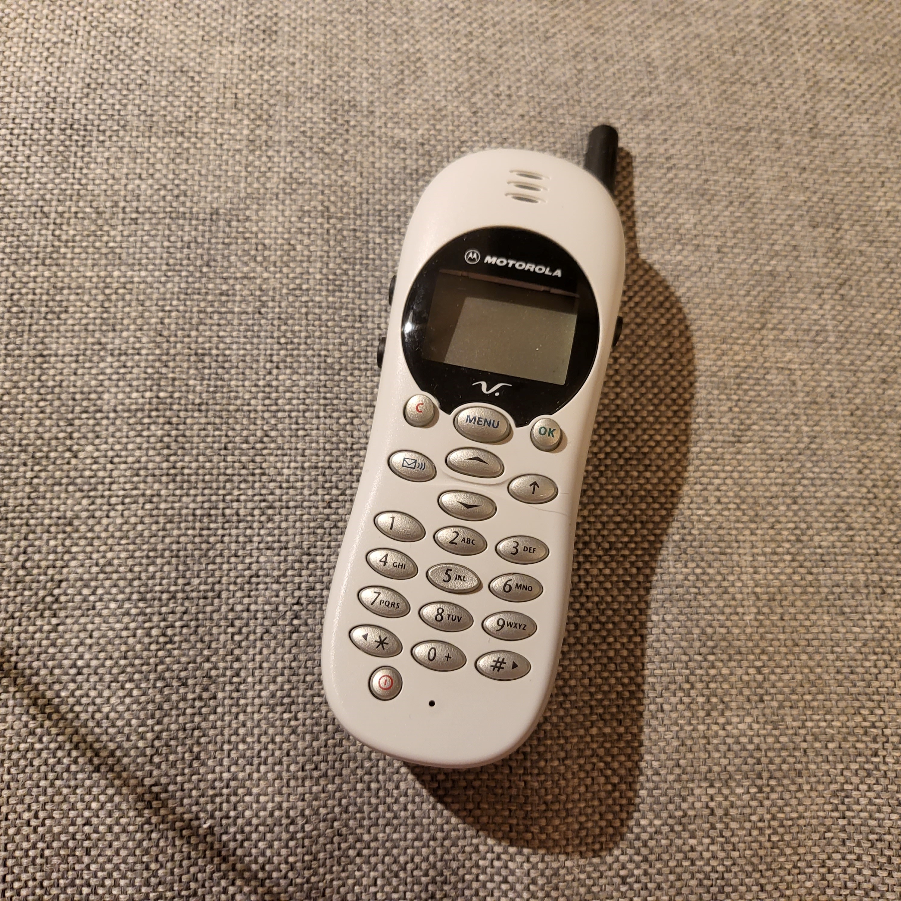 Motorola V2288